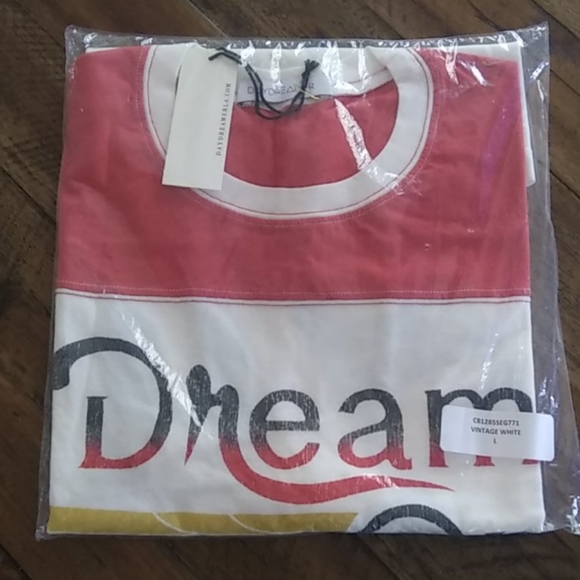 *SOLD* DAYDREAMER Dream On Vintage Style Graphic Tee - Picture 6 of 10